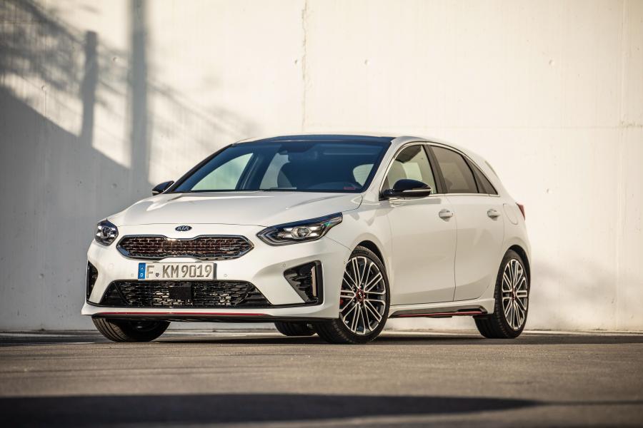  Kia Ceed GT 2018 года  (WW) (фото 46 из 51)